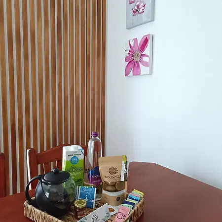 Nanda's House Ponta Delgada