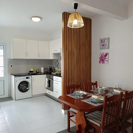 Nanda's House 아파트 *