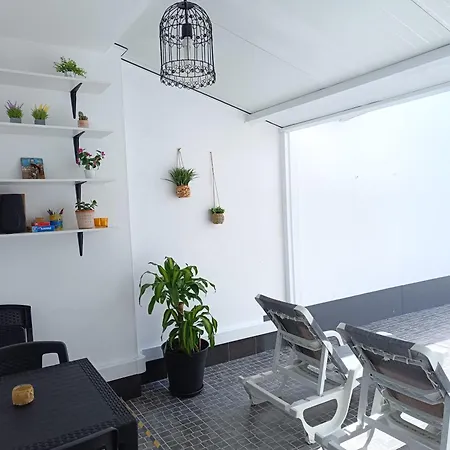 Nanda's House Διαμέρισμα *