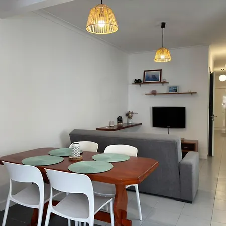 Nanda's House דירה *